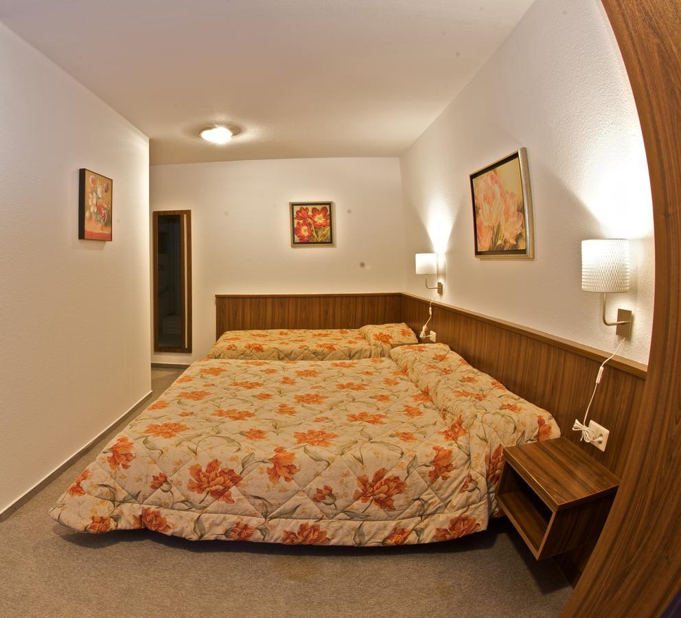Hotel Weberhof ซิทเทา ภายนอก รูปภาพ